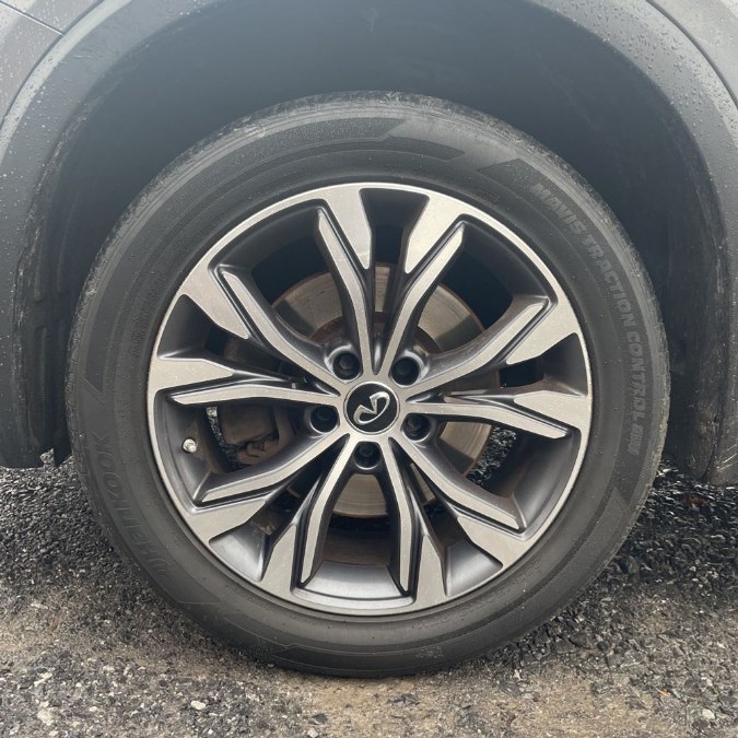 2017 INFINITI QX30 Luxury AWD, available for sale in New Haven, Connecticut | Unique Auto Sales LLC. New Haven, Connecticut 2017 INFINITI QX30 Luxury AWD, available for sale in New Haven, Connecticut | Unique Auto Sales LLC. New Haven, Connecticut