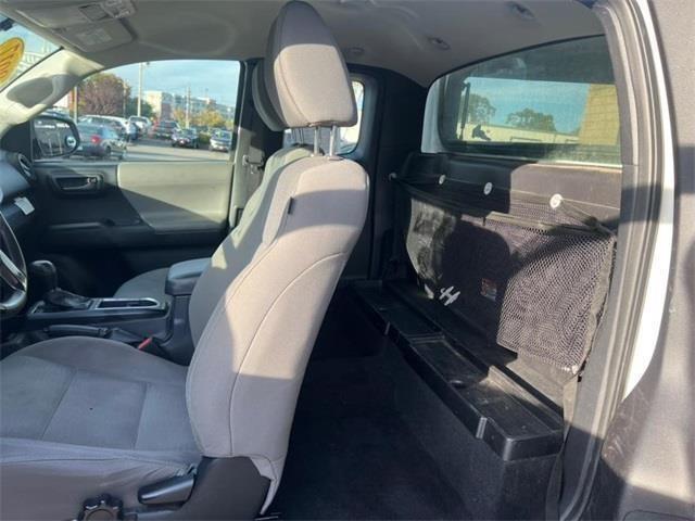 2017 Toyota Tacoma SR, available for sale in Stratford, Connecticut | Wiz Leasing Inc. Stratford, Connecticut 2017 Toyota Tacoma SR, available for sale in Stratford, Connecticut | Wiz Leasing Inc. Stratford, Connecticut