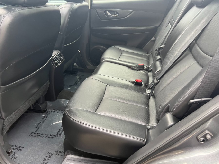 2015 Nissan Rogue AWD 4dr SL, available for sale in Bristol, Connecticut | Bristol Auto Center LLC. Bristol, Connecticut 2015 Nissan Rogue AWD 4dr SL, available for sale in Bristol, Connecticut | Bristol Auto Center LLC. Bristol, Connecticut