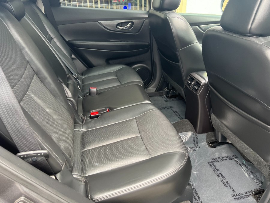 2015 Nissan Rogue AWD 4dr SL, available for sale in Bristol, Connecticut | Bristol Auto Center LLC. Bristol, Connecticut 2015 Nissan Rogue AWD 4dr SL, available for sale in Bristol, Connecticut | Bristol Auto Center LLC. Bristol, Connecticut