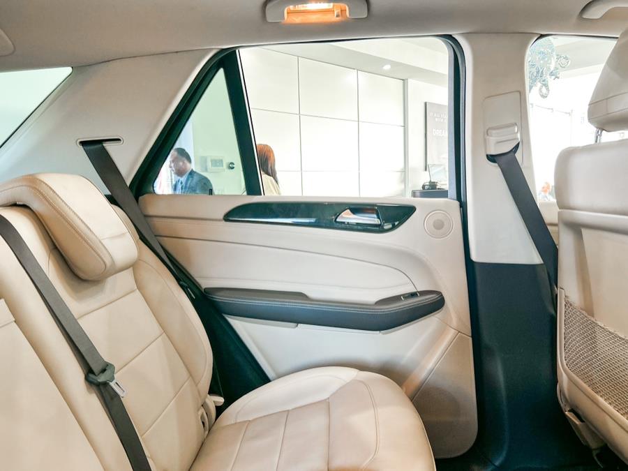Used Mercedes-Benz GLE 4MATIC 4dr GLE400 2016 | Luxury Motor Club. Franklin Square, New York Used Mercedes-Benz GLE 4MATIC 4dr GLE400 2016 | Luxury Motor Club. Franklin Square, New York