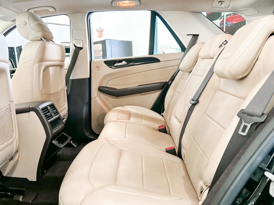 Used Mercedes-Benz GLE 4MATIC 4dr GLE400 2016 | Luxury Motor Club. Franklin Square, New York Used Mercedes-Benz GLE 4MATIC 4dr GLE400 2016 | Luxury Motor Club. Franklin Square, New York