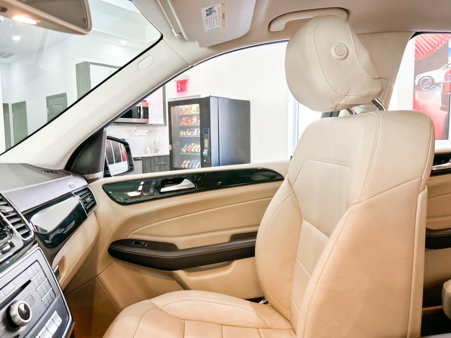 2016 Mercedes-Benz GLE 4MATIC 4dr GLE400, available for sale in Franklin Square, New York | Luxury Motor Club. Franklin Square, New York 2016 Mercedes-Benz GLE 4MATIC 4dr GLE400, available for sale in Franklin Square, New York | Luxury Motor Club. Franklin Square, New York