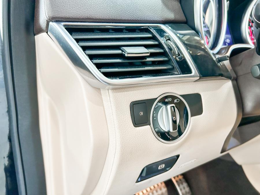2016 Mercedes-Benz GLE 4MATIC 4dr GLE400, available for sale in Franklin Square, New York | Luxury Motor Club. Franklin Square, New York 2016 Mercedes-Benz GLE 4MATIC 4dr GLE400, available for sale in Franklin Square, New York | Luxury Motor Club. Franklin Square, New York