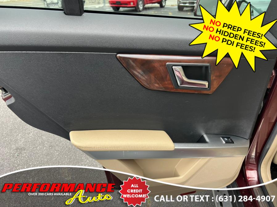 2011 Mercedes-Benz GLK-Class 4MATIC 4dr GLK 350, available for sale in Bohemia, New York | Performance Auto Inc. Bohemia, New York 2011 Mercedes-Benz GLK-Class 4MATIC 4dr GLK 350, available for sale in Bohemia, New York | Performance Auto Inc. Bohemia, New York