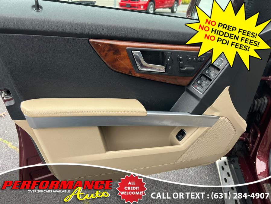 2011 Mercedes-Benz GLK-Class 4MATIC 4dr GLK 350, available for sale in Bohemia, New York | Performance Auto Inc. Bohemia, New York 2011 Mercedes-Benz GLK-Class 4MATIC 4dr GLK 350, available for sale in Bohemia, New York | Performance Auto Inc. Bohemia, New York