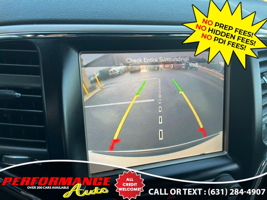 2015 Jeep Grand Cherokee 4WD 4dr Limited, available for sale in Bohemia, New York | Performance Auto Inc. Bohemia, New York 2015 Jeep Grand Cherokee 4WD 4dr Limited, available for sale in Bohemia, New York | Performance Auto Inc. Bohemia, New York