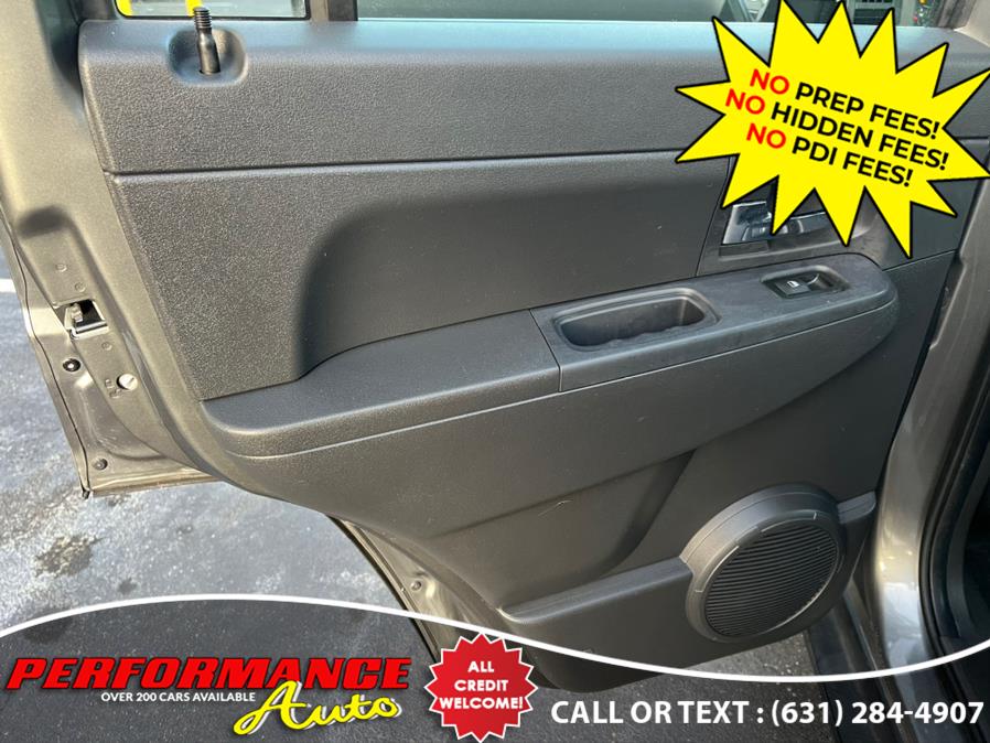 2012 Jeep Liberty 4WD 4dr Sport, available for sale in Bohemia, New York | Performance Auto Inc. Bohemia, New York 2012 Jeep Liberty 4WD 4dr Sport, available for sale in Bohemia, New York | Performance Auto Inc. Bohemia, New York