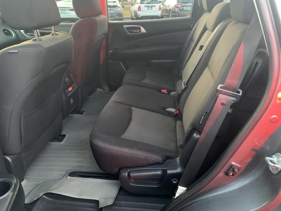 2018 Nissan Pathfinder 4x4 SV, available for sale in Old Saybrook, Connecticut | Saybrook Auto Barn. Old Saybrook, Connecticut 2018 Nissan Pathfinder 4x4 SV, available for sale in Old Saybrook, Connecticut | Saybrook Auto Barn. Old Saybrook, Connecticut