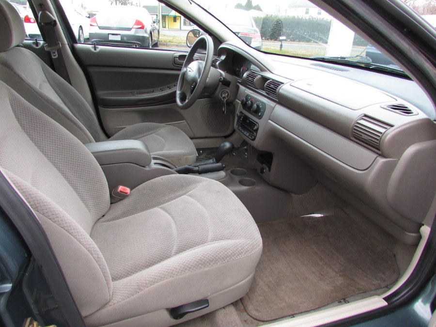 2005 Chrysler Sebring Sdn 4dr, available for sale in East Windsor, Connecticut | United Auto Sales of E Windsor, Inc. East Windsor, Connecticut 2005 Chrysler Sebring Sdn 4dr, available for sale in East Windsor, Connecticut | United Auto Sales of E Windsor, Inc. East Windsor, Connecticut
