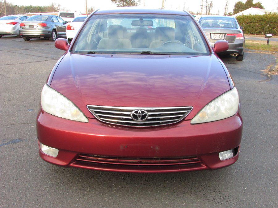 2006 Toyota Camry 4dr Sdn XLE Auto, available for sale in East Windsor, Connecticut | United Auto Sales of E Windsor, Inc. East Windsor, Connecticut 2006 Toyota Camry 4dr Sdn XLE Auto, available for sale in East Windsor, Connecticut | United Auto Sales of E Windsor, Inc. East Windsor, Connecticut