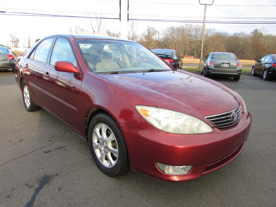 2006 Toyota Camry 4dr Sdn XLE Auto, available for sale in East Windsor, Connecticut | United Auto Sales of E Windsor, Inc. East Windsor, Connecticut 2006 Toyota Camry 4dr Sdn XLE Auto, available for sale in East Windsor, Connecticut | United Auto Sales of E Windsor, Inc. East Windsor, Connecticut