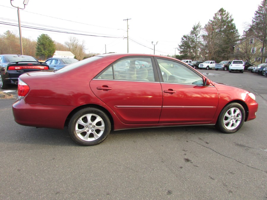 2006 Toyota Camry 4dr Sdn XLE Auto, available for sale in East Windsor, Connecticut | United Auto Sales of E Windsor, Inc. East Windsor, Connecticut 2006 Toyota Camry 4dr Sdn XLE Auto, available for sale in East Windsor, Connecticut | United Auto Sales of E Windsor, Inc. East Windsor, Connecticut