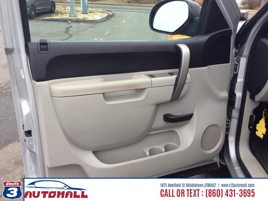 2010 Chevrolet Silverado 1500 4WD Reg Cab 119.0" LT, available for sale in Middletown, Connecticut | RT 3 AUTO MALL LLC. Middletown, Connecticut 2010 Chevrolet Silverado 1500 4WD Reg Cab 119.0" LT, available for sale in Middletown, Connecticut | RT 3 AUTO MALL LLC. Middletown, Connecticut
