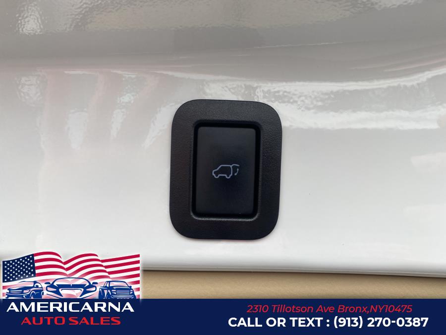 2018 Toyota Highlander XLE V6 AWD (Natl), available for sale in Bronx, New York | Americarna Auto Sales LLC. Bronx, New York 2018 Toyota Highlander XLE V6 AWD (Natl), available for sale in Bronx, New York | Americarna Auto Sales LLC. Bronx, New York