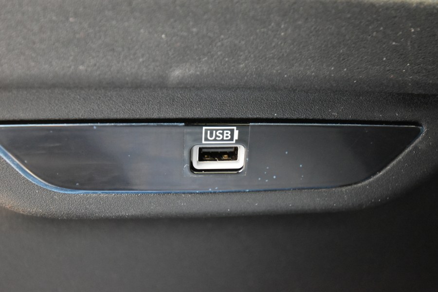 Used Chrysler Pacifica Limited 2020 | Highline Car Connection. Waterbury, Connecticut Used Chrysler Pacifica Limited 2020 | Highline Car Connection. Waterbury, Connecticut