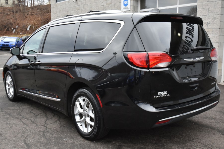 Used Chrysler Pacifica Limited 2020 | Highline Car Connection. Waterbury, Connecticut Used Chrysler Pacifica Limited 2020 | Highline Car Connection. Waterbury, Connecticut