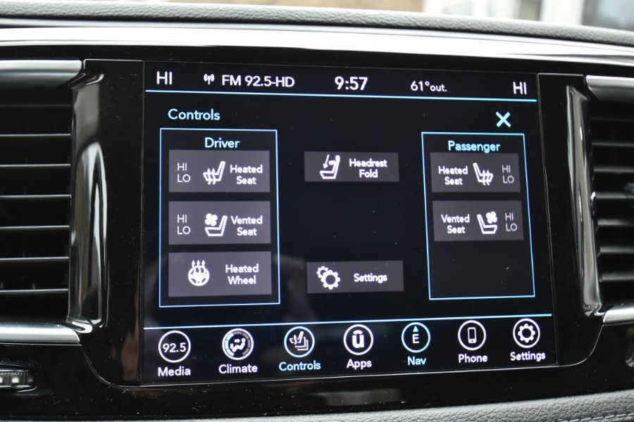 Used Chrysler Pacifica Limited 2020 | Highline Car Connection. Waterbury, Connecticut Used Chrysler Pacifica Limited 2020 | Highline Car Connection. Waterbury, Connecticut