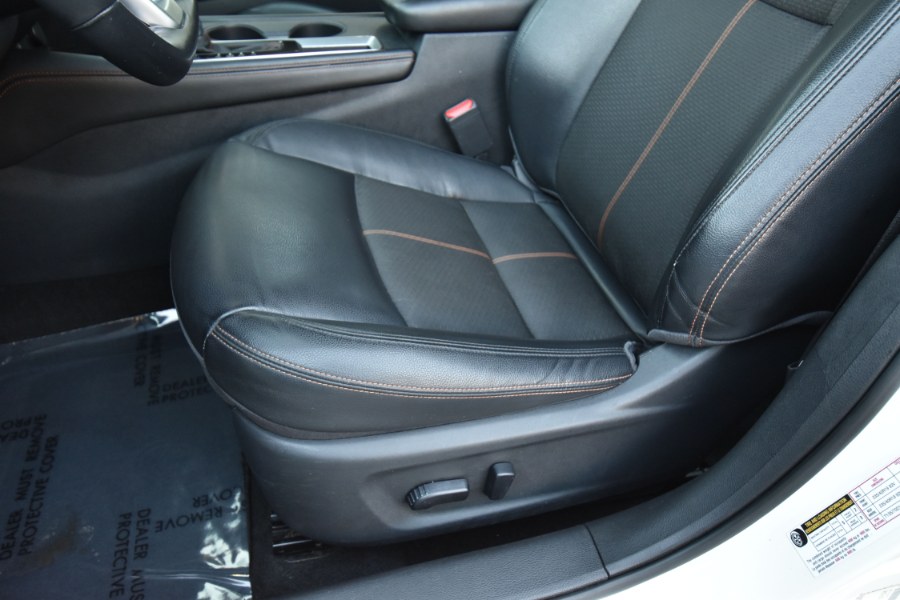 Used Nissan Altima 2.5 SR Sedan 2020 | Highline Car Connection. Waterbury, Connecticut Used Nissan Altima 2.5 SR Sedan 2020 | Highline Car Connection. Waterbury, Connecticut