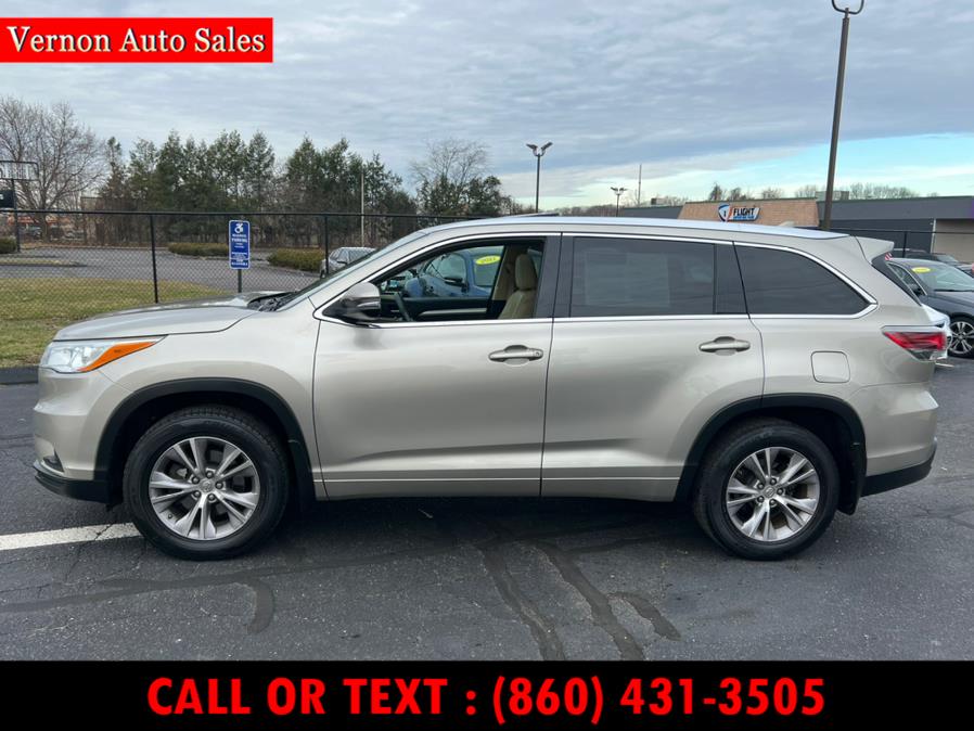 2014 Toyota Highlander AWD 4dr V6 XLE (Natl), available for sale in Manchester, Connecticut | Vernon Auto Sale & Service. Manchester, Connecticut 2014 Toyota Highlander AWD 4dr V6 XLE (Natl), available for sale in Manchester, Connecticut | Vernon Auto Sale & Service. Manchester, Connecticut
