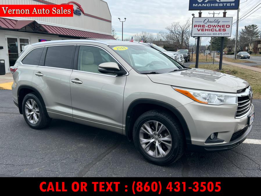 2014 Toyota Highlander AWD 4dr V6 XLE (Natl), available for sale in Manchester, Connecticut | Vernon Auto Sale & Service. Manchester, Connecticut 2014 Toyota Highlander AWD 4dr V6 XLE (Natl), available for sale in Manchester, Connecticut | Vernon Auto Sale & Service. Manchester, Connecticut