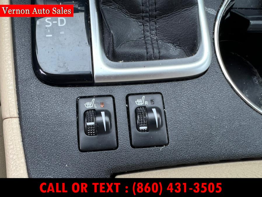2014 Toyota Highlander AWD 4dr V6 XLE (Natl), available for sale in Manchester, Connecticut | Vernon Auto Sale & Service. Manchester, Connecticut 2014 Toyota Highlander AWD 4dr V6 XLE (Natl), available for sale in Manchester, Connecticut | Vernon Auto Sale & Service. Manchester, Connecticut