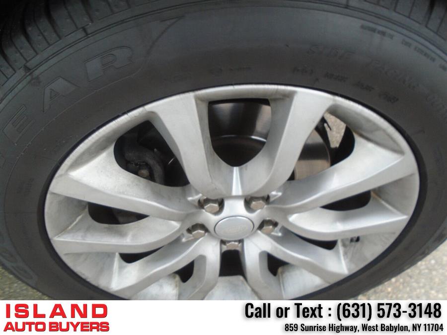 2017 Land Rover Range Rover Sport HSE AWD 4dr SUV, available for sale in West Babylon, New York | Island Auto Buyers. West Babylon, New York 2017 Land Rover Range Rover Sport HSE AWD 4dr SUV, available for sale in West Babylon, New York | Island Auto Buyers. West Babylon, New York