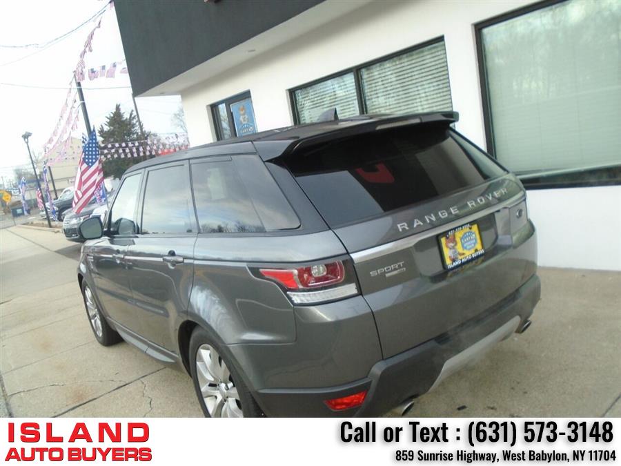 2017 Land Rover Range Rover Sport HSE AWD 4dr SUV, available for sale in West Babylon, New York | Island Auto Buyers. West Babylon, New York 2017 Land Rover Range Rover Sport HSE AWD 4dr SUV, available for sale in West Babylon, New York | Island Auto Buyers. West Babylon, New York