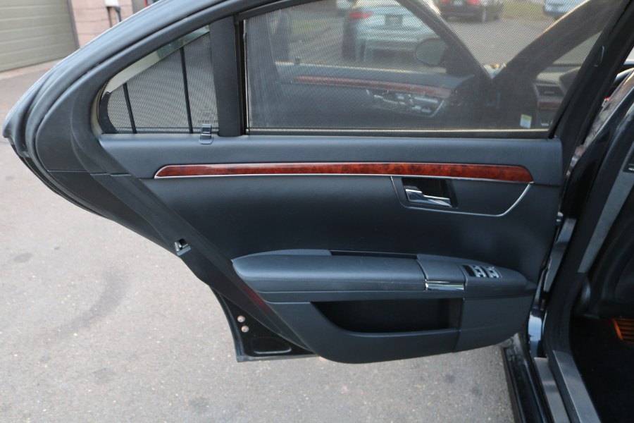 Used Mercedes-Benz S-Class 4dr Sdn 6.3L V8 AMG RWD 2008 | Dealmax Motors LLC. Bristol, Connecticut Used Mercedes-Benz S-Class 4dr Sdn 6.3L V8 AMG RWD 2008 | Dealmax Motors LLC. Bristol, Connecticut