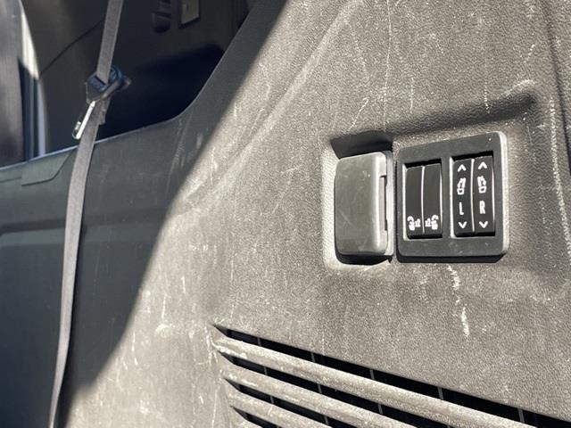 2021 GMC Yukon Xl AT4, available for sale in Brookfield, Connecticut | Blasius Federal Road. Brookfield, Connecticut 2021 GMC Yukon Xl AT4, available for sale in Brookfield, Connecticut | Blasius Federal Road. Brookfield, Connecticut