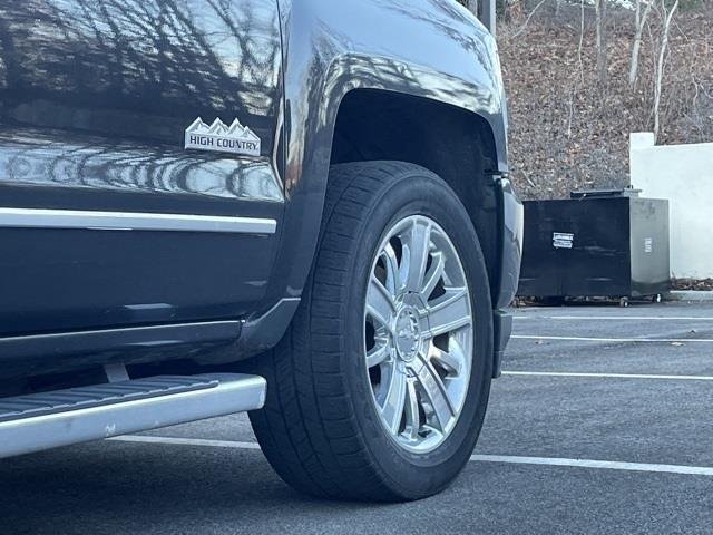 2017 Chevrolet Silverado 1500 High Country, available for sale in Brookfield, Connecticut | Blasius Federal Road. Brookfield, Connecticut 2017 Chevrolet Silverado 1500 High Country, available for sale in Brookfield, Connecticut | Blasius Federal Road. Brookfield, Connecticut