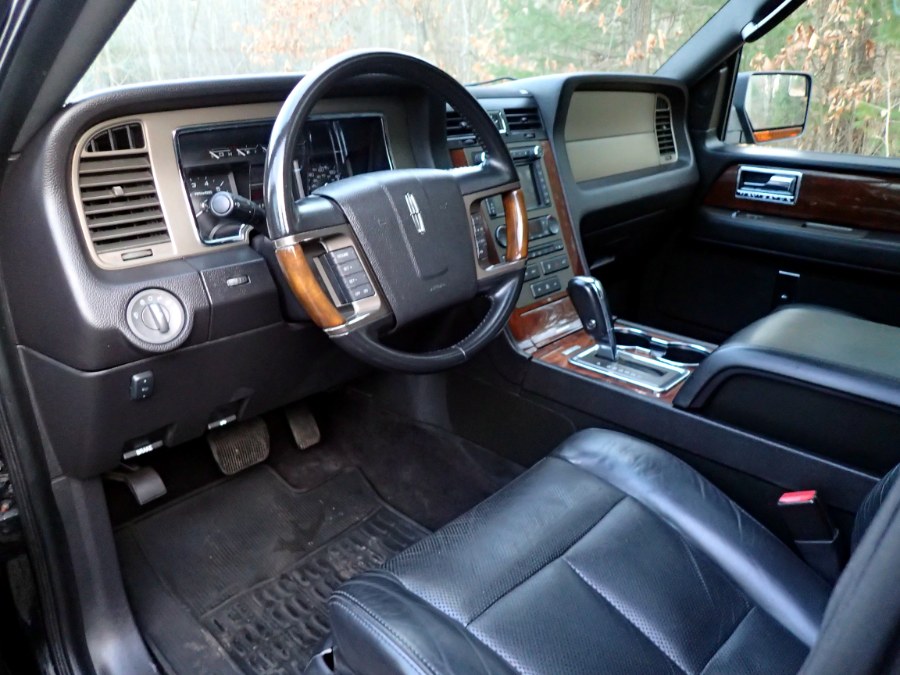 Used Lincoln Navigator 4WD 4dr 2012 | Eagleville Motors. Storrs, Connecticut Used Lincoln Navigator 4WD 4dr 2012 | Eagleville Motors. Storrs, Connecticut