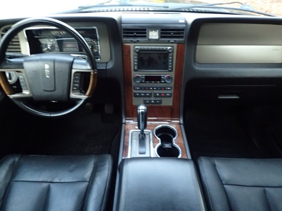 Used Lincoln Navigator 4WD 4dr 2012 | Eagleville Motors. Storrs, Connecticut Used Lincoln Navigator 4WD 4dr 2012 | Eagleville Motors. Storrs, Connecticut