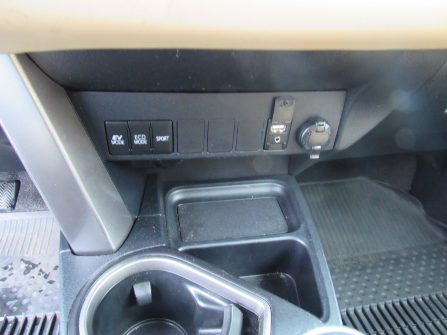 2017 Toyota RAV4 Hybrid XLE, available for sale in Worcester, Massachusetts | Hilario's Auto Sales Inc.. Worcester, Massachusetts 2017 Toyota RAV4 Hybrid XLE, available for sale in Worcester, Massachusetts | Hilario's Auto Sales Inc.. Worcester, Massachusetts