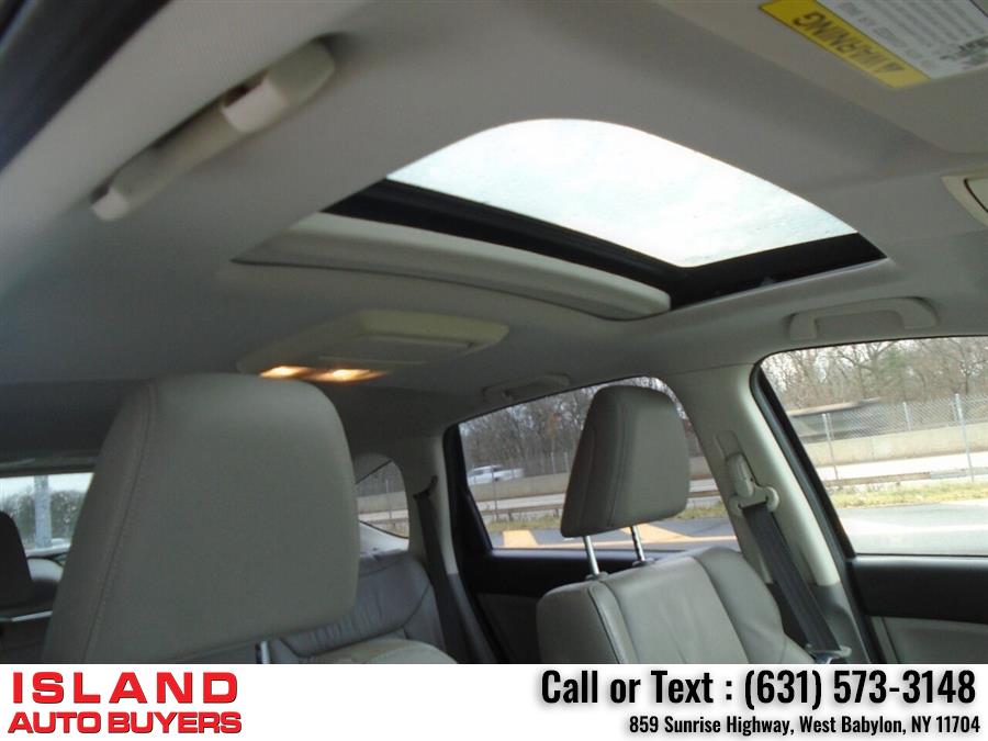 2012 Honda Cr-v EX L w/DVD AWD 4dr SUV, available for sale in West Babylon, New York | Island Auto Buyers. West Babylon, New York 2012 Honda Cr-v EX L w/DVD AWD 4dr SUV, available for sale in West Babylon, New York | Island Auto Buyers. West Babylon, New York
