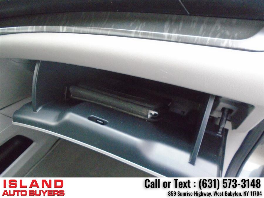 2012 Honda Cr-v EX L w/DVD AWD 4dr SUV, available for sale in West Babylon, New York | Island Auto Buyers. West Babylon, New York 2012 Honda Cr-v EX L w/DVD AWD 4dr SUV, available for sale in West Babylon, New York | Island Auto Buyers. West Babylon, New York