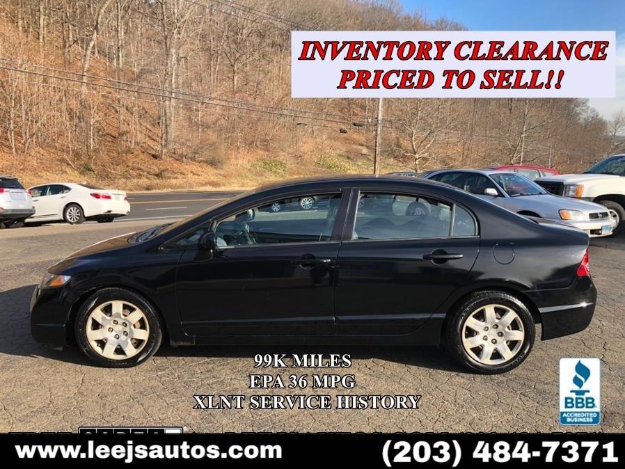 Used Honda Civic Sdn 4dr Auto LX 2011 | LeeJ's Auto Sales & Service. North Branford, Connecticut Used Honda Civic Sdn 4dr Auto LX 2011 | LeeJ's Auto Sales & Service. North Branford, Connecticut