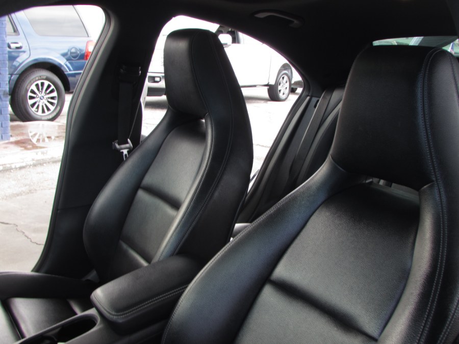 2017 Mercedes-Benz CLA CLA 250 Coupe, available for sale in Orlando, Florida | VIP Auto Enterprise, Inc. Orlando, Florida 2017 Mercedes-Benz CLA CLA 250 Coupe, available for sale in Orlando, Florida | VIP Auto Enterprise, Inc. Orlando, Florida