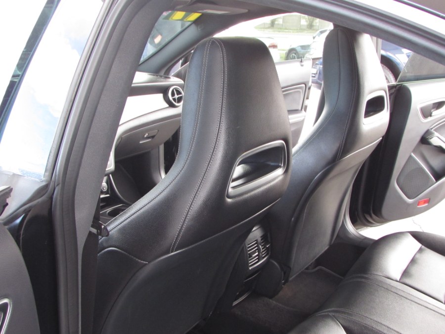 2017 Mercedes-Benz CLA CLA 250 Coupe, available for sale in Orlando, Florida | VIP Auto Enterprise, Inc. Orlando, Florida 2017 Mercedes-Benz CLA CLA 250 Coupe, available for sale in Orlando, Florida | VIP Auto Enterprise, Inc. Orlando, Florida