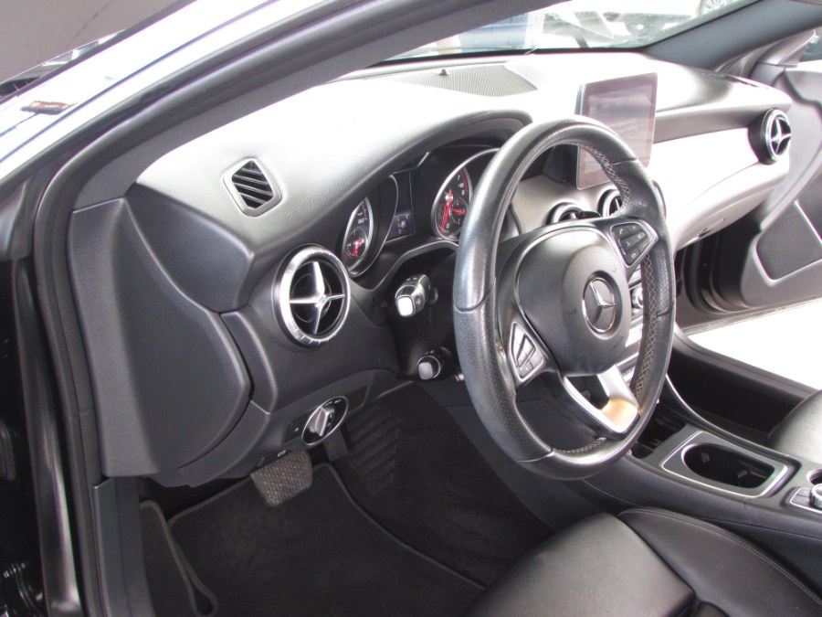 2017 Mercedes-Benz CLA CLA 250 Coupe, available for sale in Orlando, Florida | VIP Auto Enterprise, Inc. Orlando, Florida 2017 Mercedes-Benz CLA CLA 250 Coupe, available for sale in Orlando, Florida | VIP Auto Enterprise, Inc. Orlando, Florida