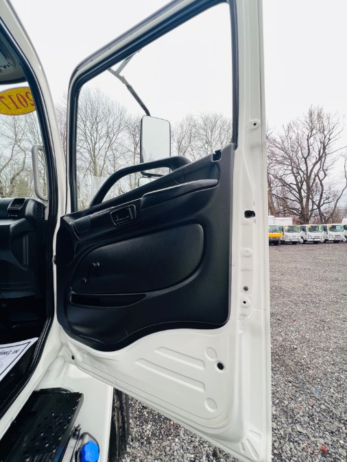 2017 HINO 268A 26FT DRY BOX + LIFT GATE + NO CDL, available for sale in South Amboy, New Jersey | NJ Truck Spot. South Amboy, New Jersey 2017 HINO 268A 26FT DRY BOX + LIFT GATE + NO CDL, available for sale in South Amboy, New Jersey | NJ Truck Spot. South Amboy, New Jersey
