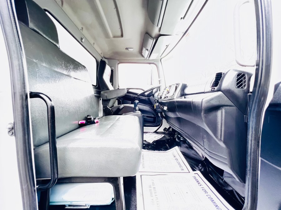 2017 HINO 268A 26 FEET DRY BOX + LIFT GATE + NO CDL, available for sale in South Amboy, New Jersey | NJ Truck Spot. South Amboy, New Jersey 2017 HINO 268A 26 FEET DRY BOX + LIFT GATE + NO CDL, available for sale in South Amboy, New Jersey | NJ Truck Spot. South Amboy, New Jersey