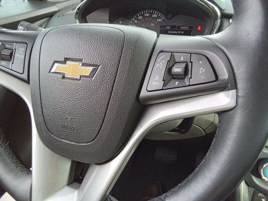 2018 Chevrolet Trax FWD 4dr LT, available for sale in Irvington, New Jersey | NJ Used Cars Center. Irvington, New Jersey 2018 Chevrolet Trax FWD 4dr LT, available for sale in Irvington, New Jersey | NJ Used Cars Center. Irvington, New Jersey