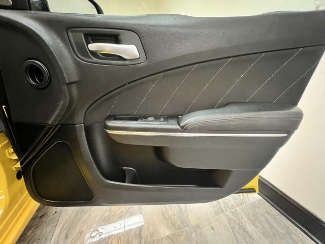 Used Dodge Charger R/T 2017 | Car Revolution. Maple Shade, New Jersey Used Dodge Charger R/T 2017 | Car Revolution. Maple Shade, New Jersey