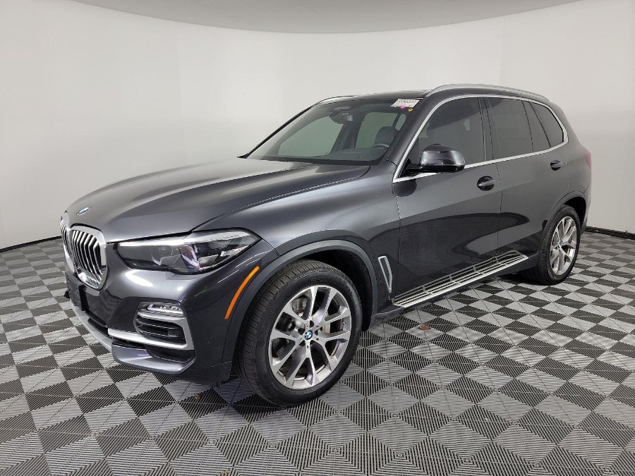 2021 BMW X5 xDrive40i Sports Activity Vehicle, available for sale in Franklin Square, New York | C Rich Cars. Franklin Square, New York