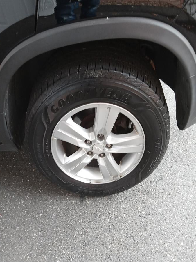2017 Chevrolet Trax AWD 4dr LT, available for sale in New Britain, Connecticut | Supreme Automotive. New Britain, Connecticut 2017 Chevrolet Trax AWD 4dr LT, available for sale in New Britain, Connecticut | Supreme Automotive. New Britain, Connecticut
