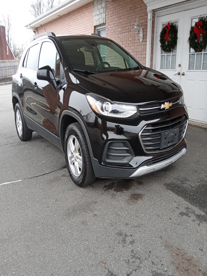 2017 Chevrolet Trax AWD 4dr LT, available for sale in New Britain, Connecticut | Supreme Automotive. New Britain, Connecticut 2017 Chevrolet Trax AWD 4dr LT, available for sale in New Britain, Connecticut | Supreme Automotive. New Britain, Connecticut