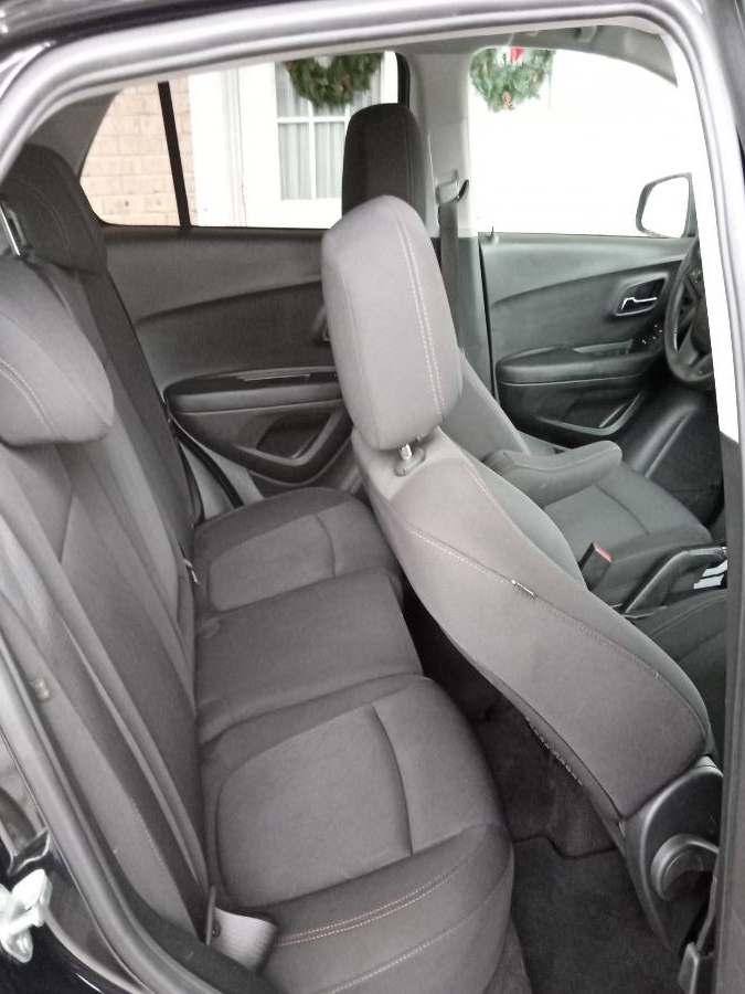 2017 Chevrolet Trax AWD 4dr LT, available for sale in New Britain, Connecticut | Supreme Automotive. New Britain, Connecticut 2017 Chevrolet Trax AWD 4dr LT, available for sale in New Britain, Connecticut | Supreme Automotive. New Britain, Connecticut