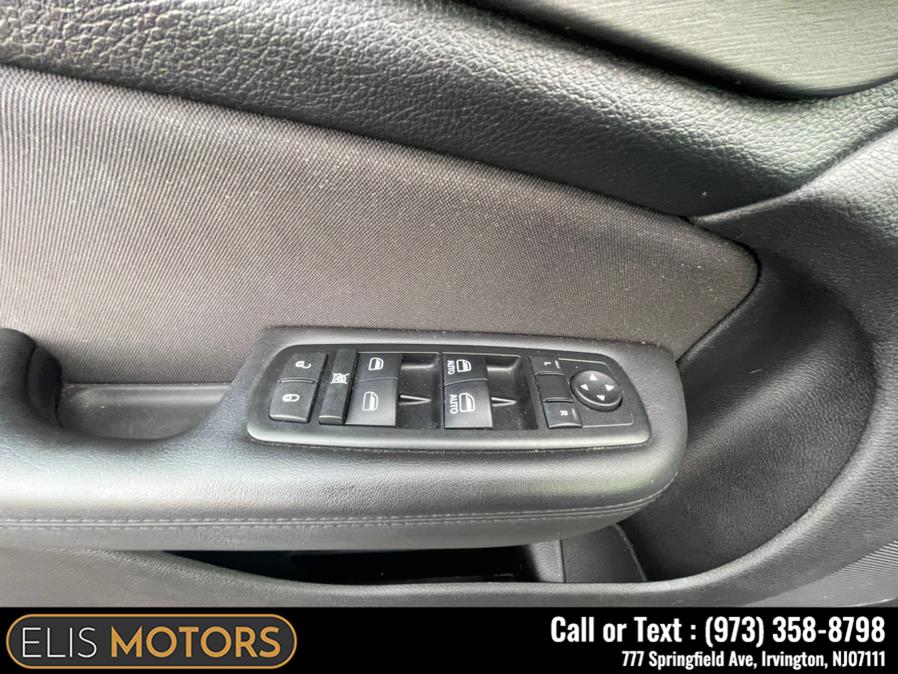 2015 Chrysler 200 4dr Sdn Limited FWD, available for sale in Irvington, New Jersey | Elis Motors Corp. Irvington, New Jersey 2015 Chrysler 200 4dr Sdn Limited FWD, available for sale in Irvington, New Jersey | Elis Motors Corp. Irvington, New Jersey