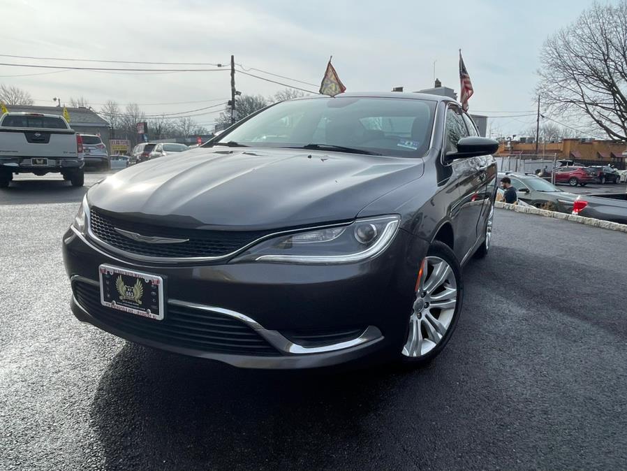 2015 Chrysler 200 4dr Sdn Limited FWD, available for sale in Irvington, New Jersey | Elis Motors Corp. Irvington, New Jersey